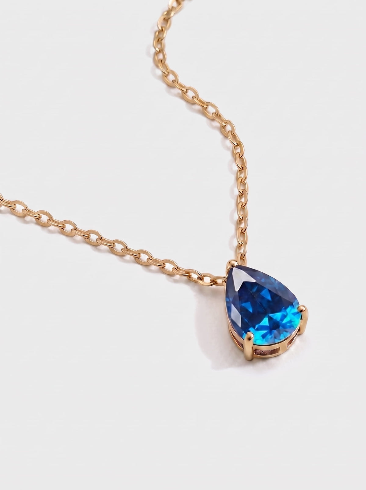 CRYSTAL DROP NECKLACE