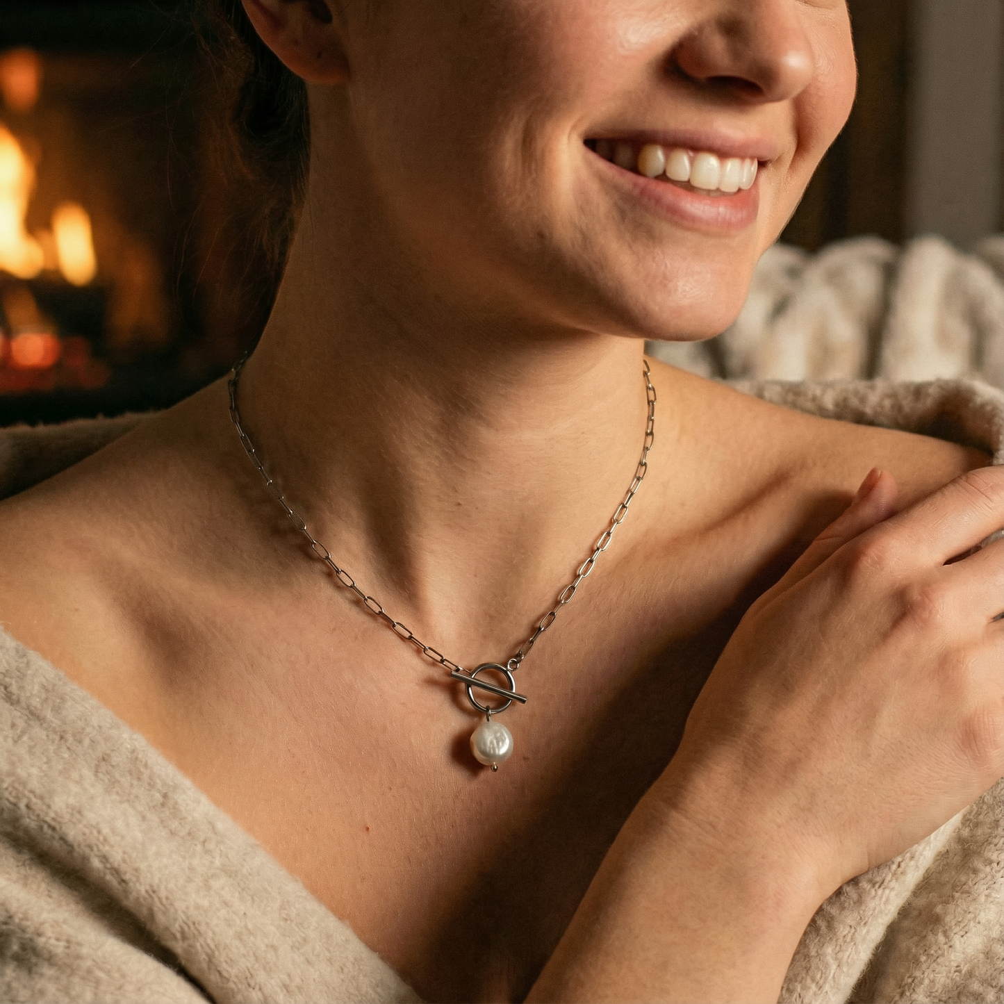 BAROQUE PEARL NECKLACE