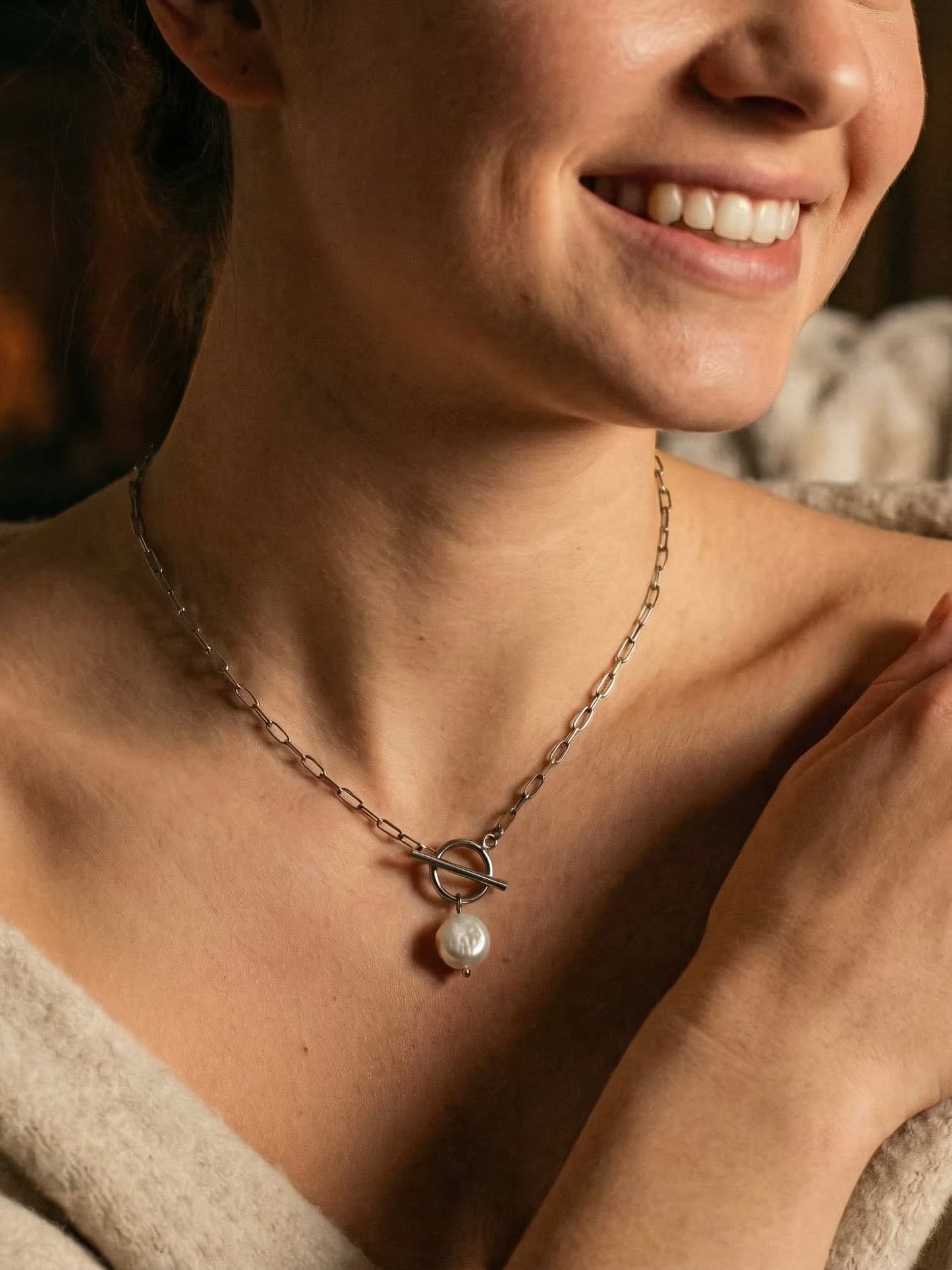 BAROQUE PEARL NECKLACE