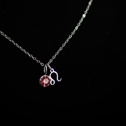 Initiale & Geburtsstein Kette Damen – personalisiert