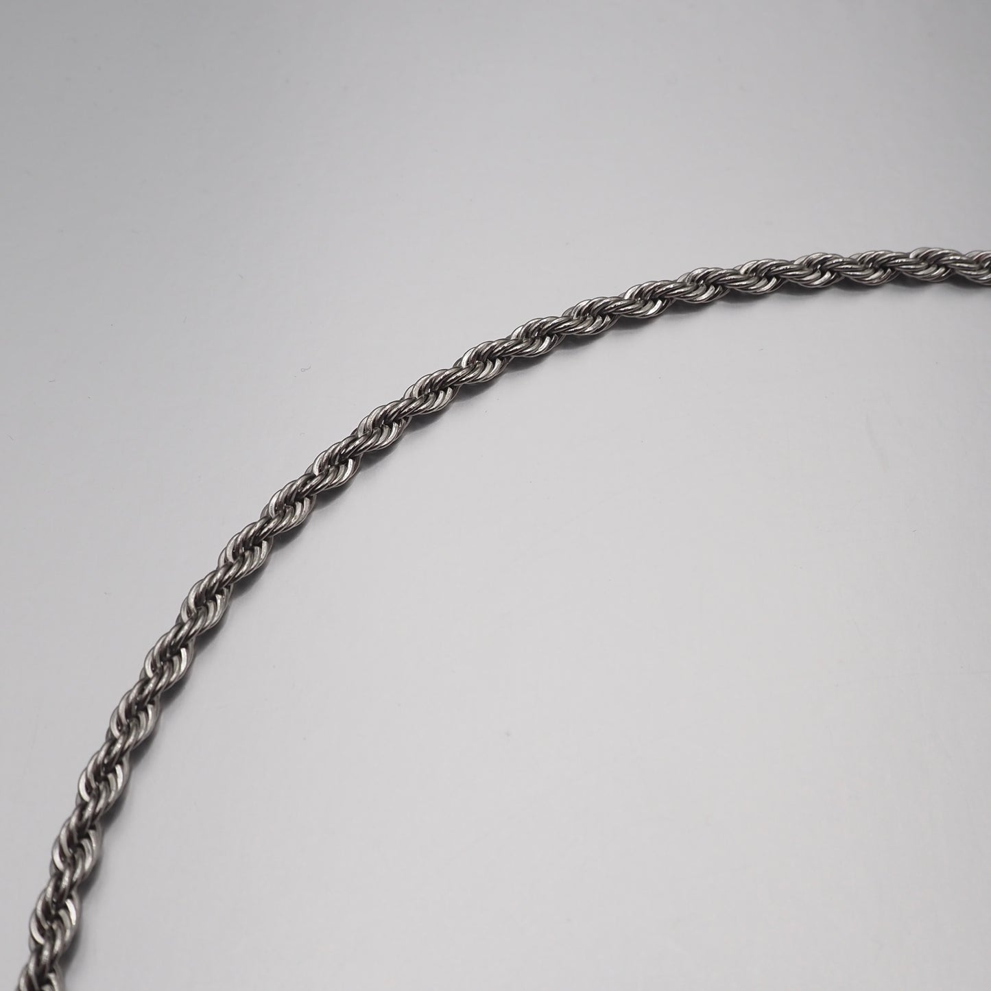 ROPE NECKLACE