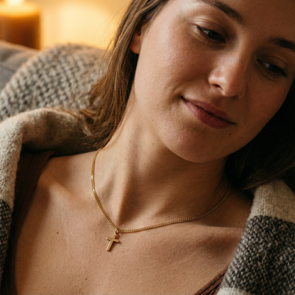 CROSS NECKLACE