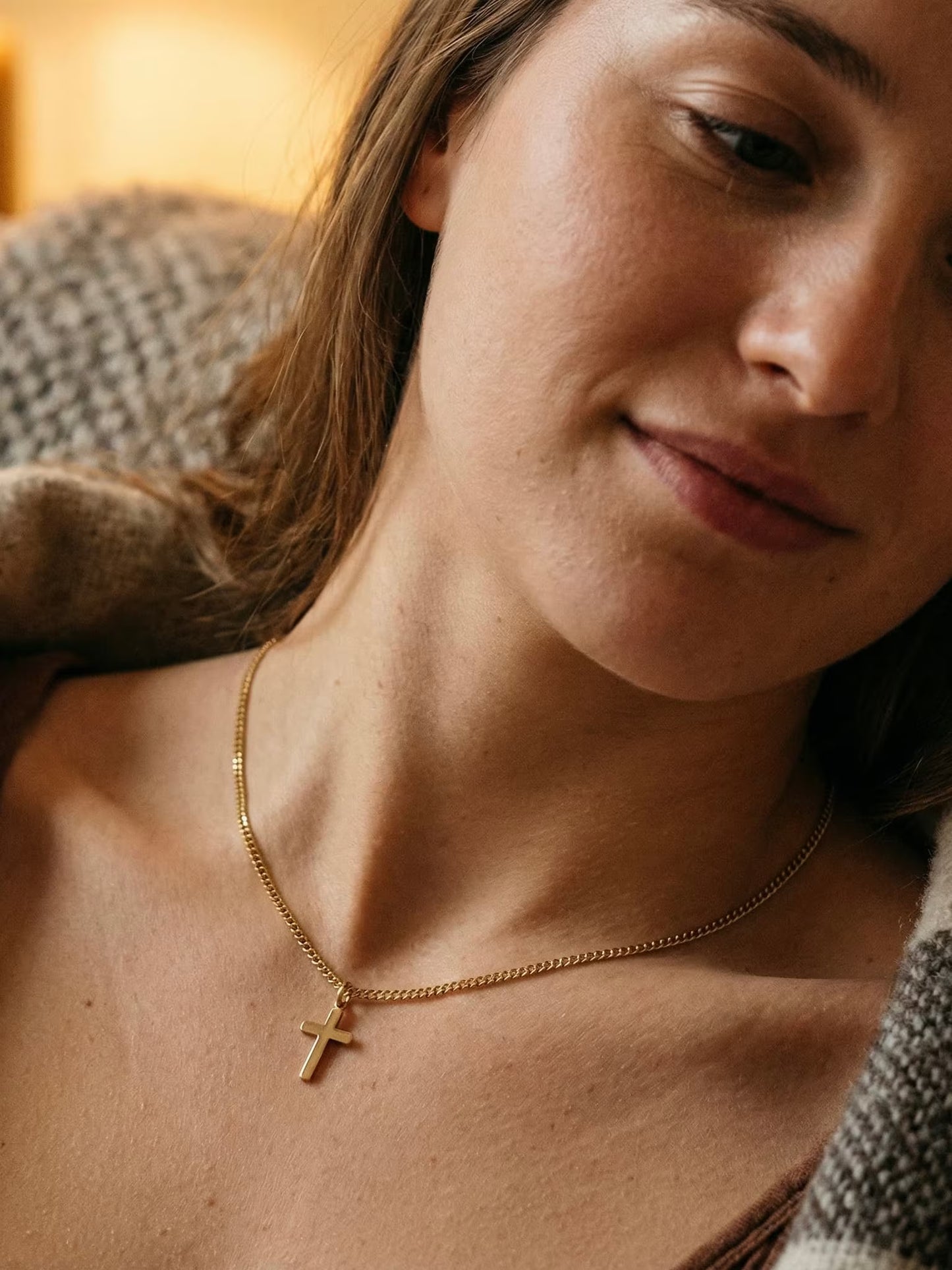 CROSS NECKLACE