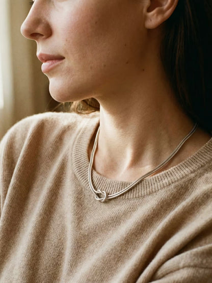 INFINITY NECKLACE