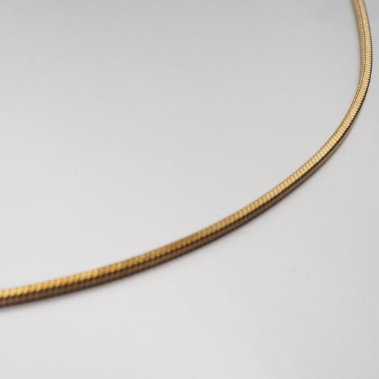 SNAKE NECKLACE