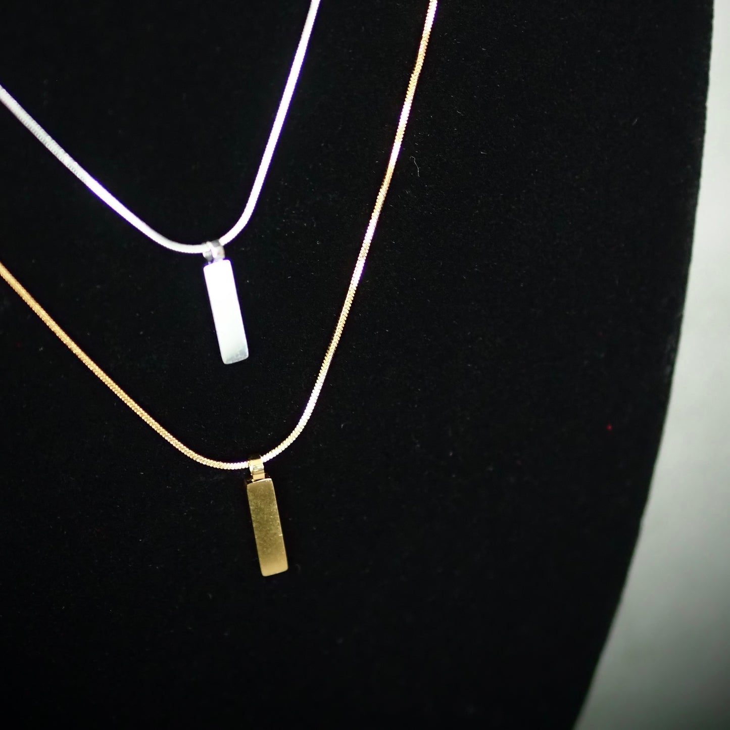 LUXE PILLAR NECKLACE