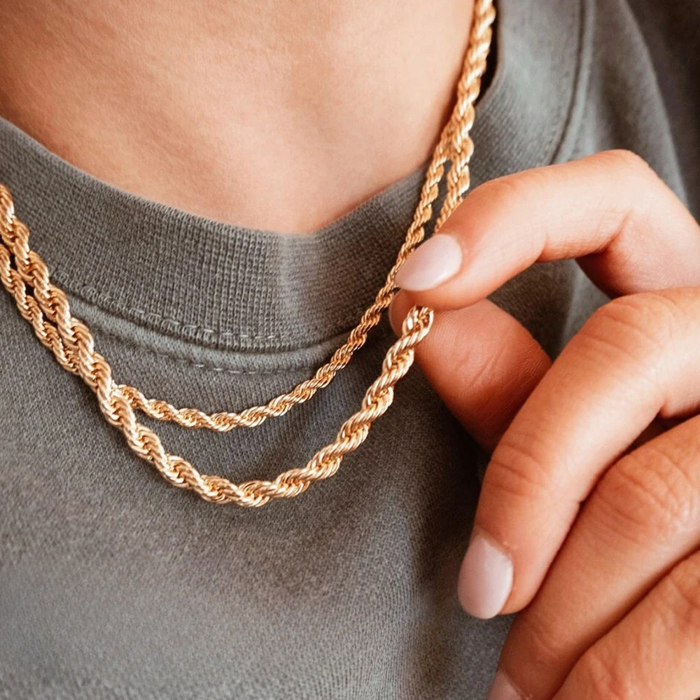 ROPE NECKLACE