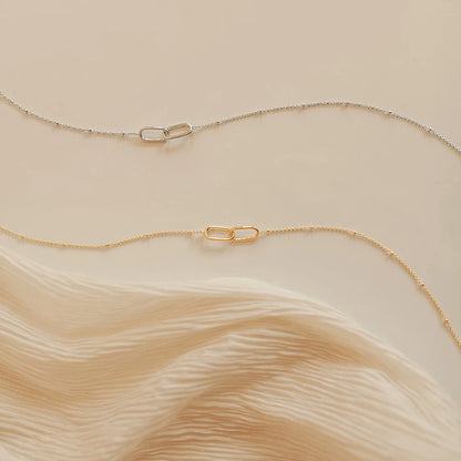 LOOP NECKLACE