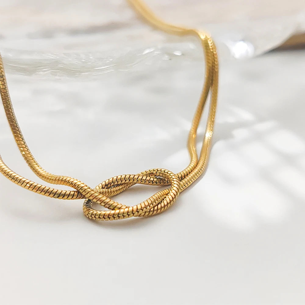 INFINITY NECKLACE