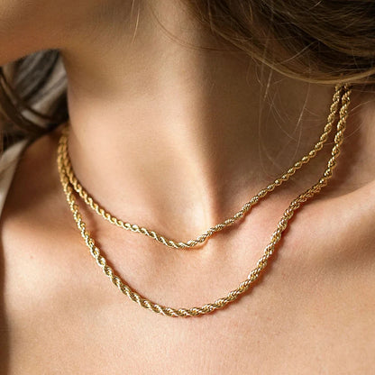 ROPE NECKLACE
