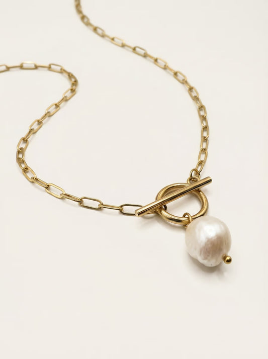 BAROQUE PEARL NECKLACE