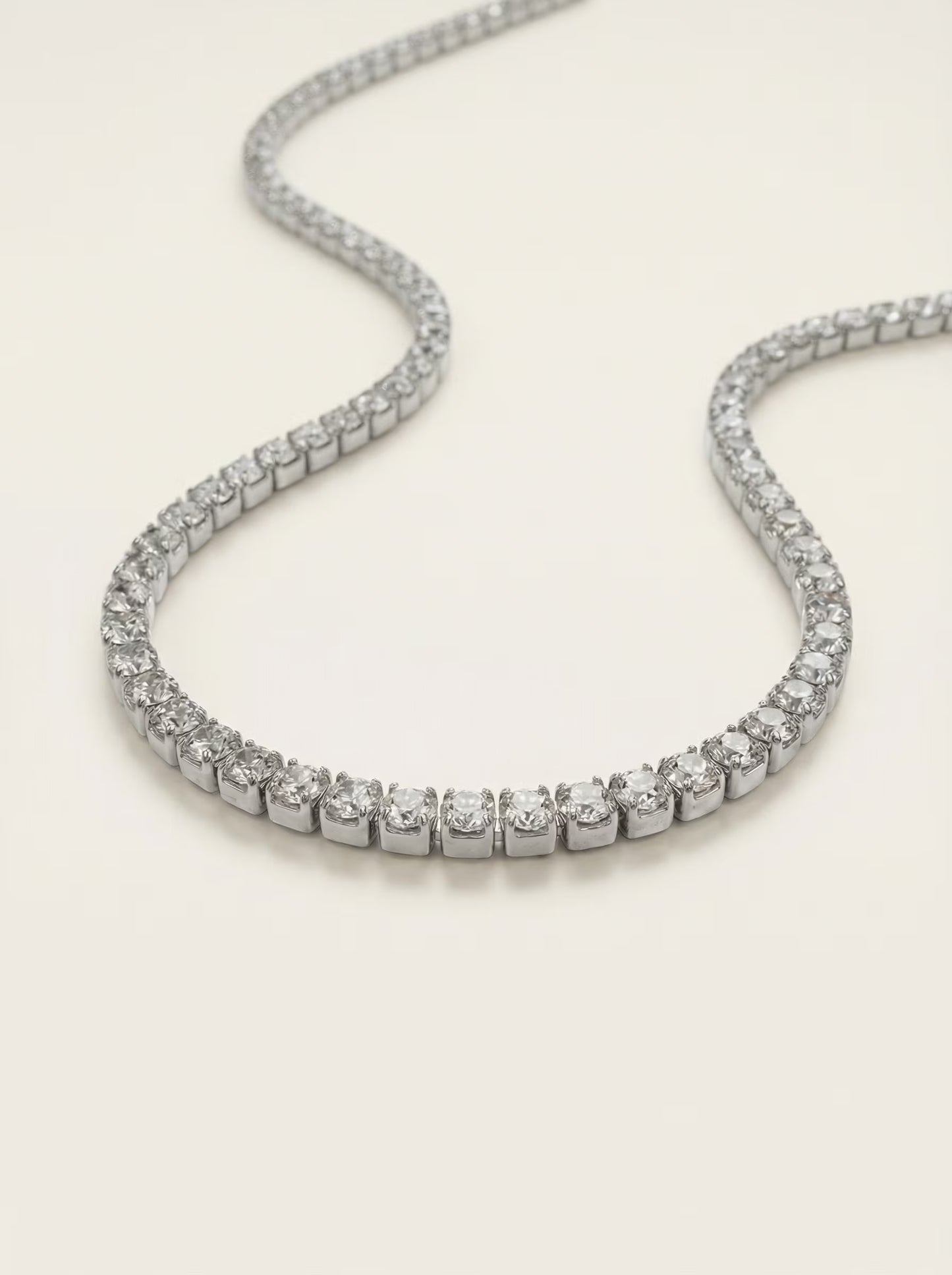 DIAMOND NECKLACE