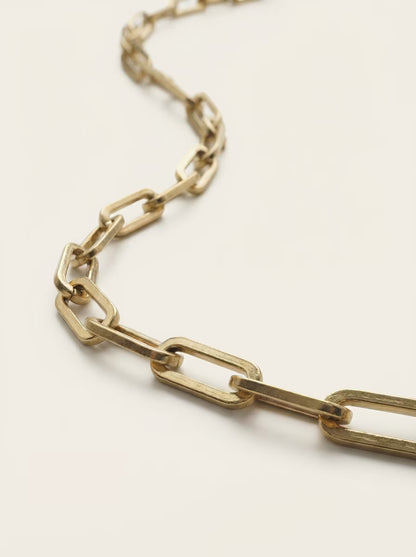 BRACKET NECKLACE