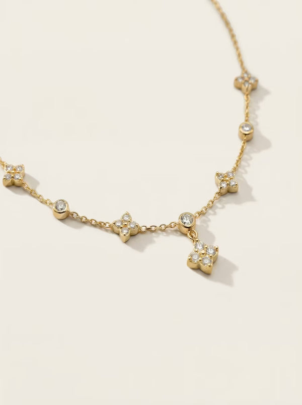 CRYSTAL FLOWER NECKLACE