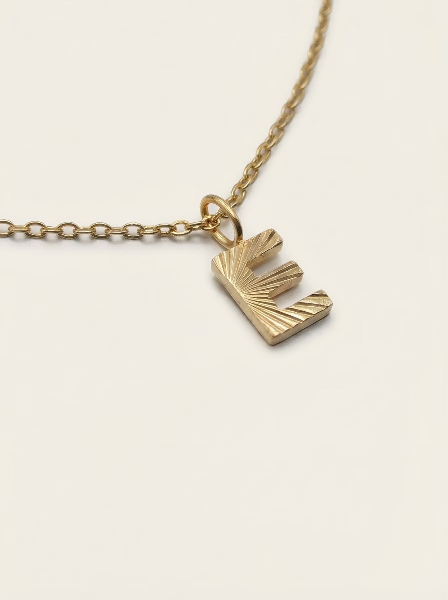 LAPARELLA LETTER NECKLACE