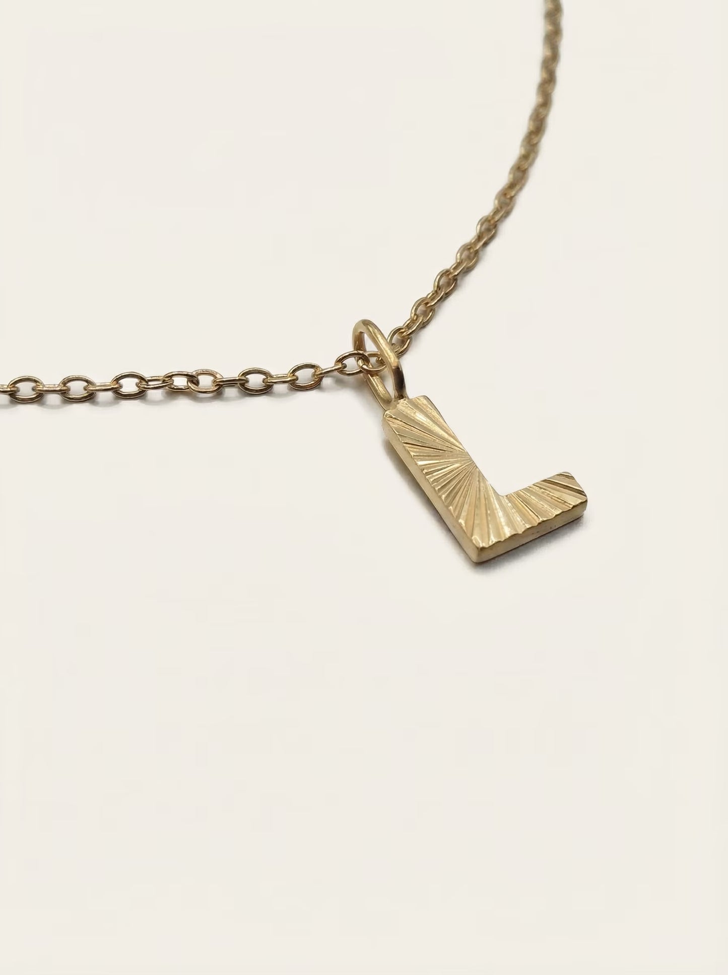 LAPARELLA LETTER NECKLACE