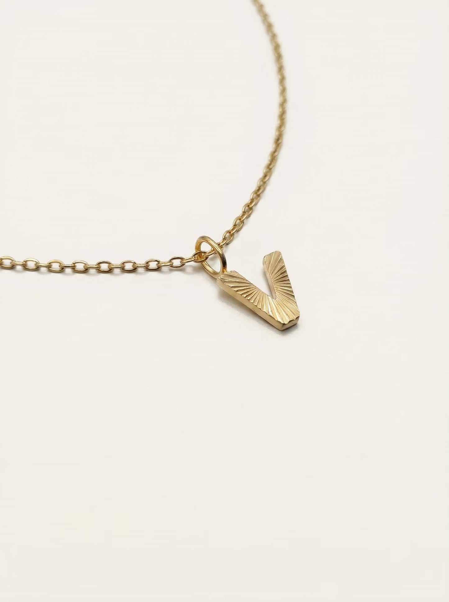 LAPARELLA LETTER NECKLACE