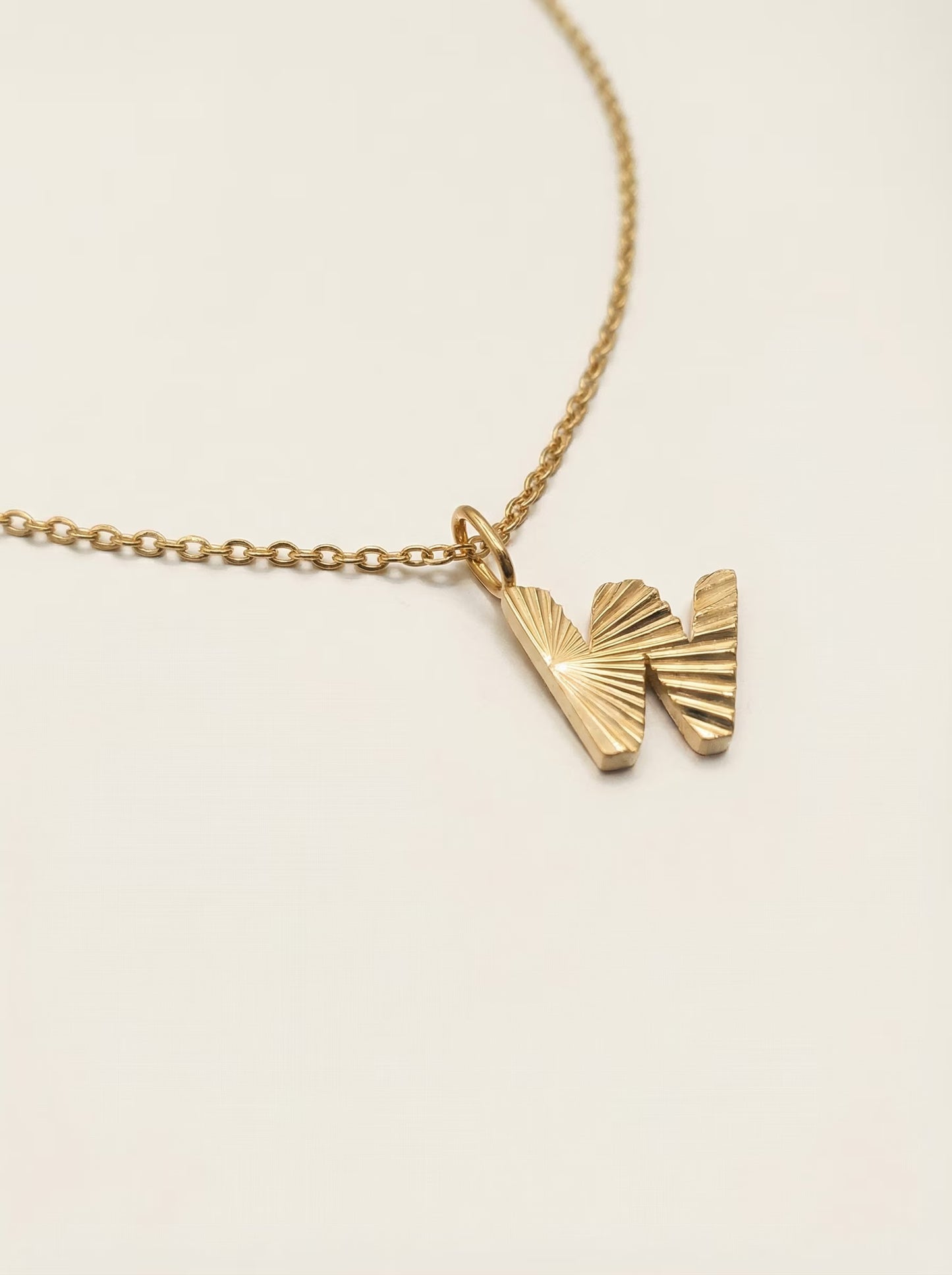 LAPARELLA LETTER NECKLACE