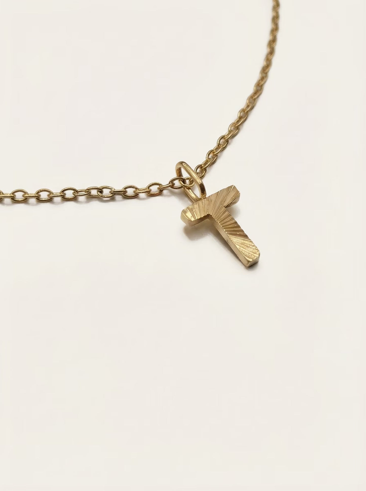 LAPARELLA LETTER NECKLACE