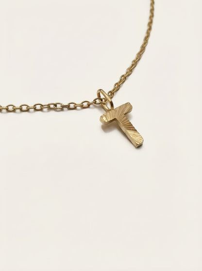 LAPARELLA LETTER NECKLACE