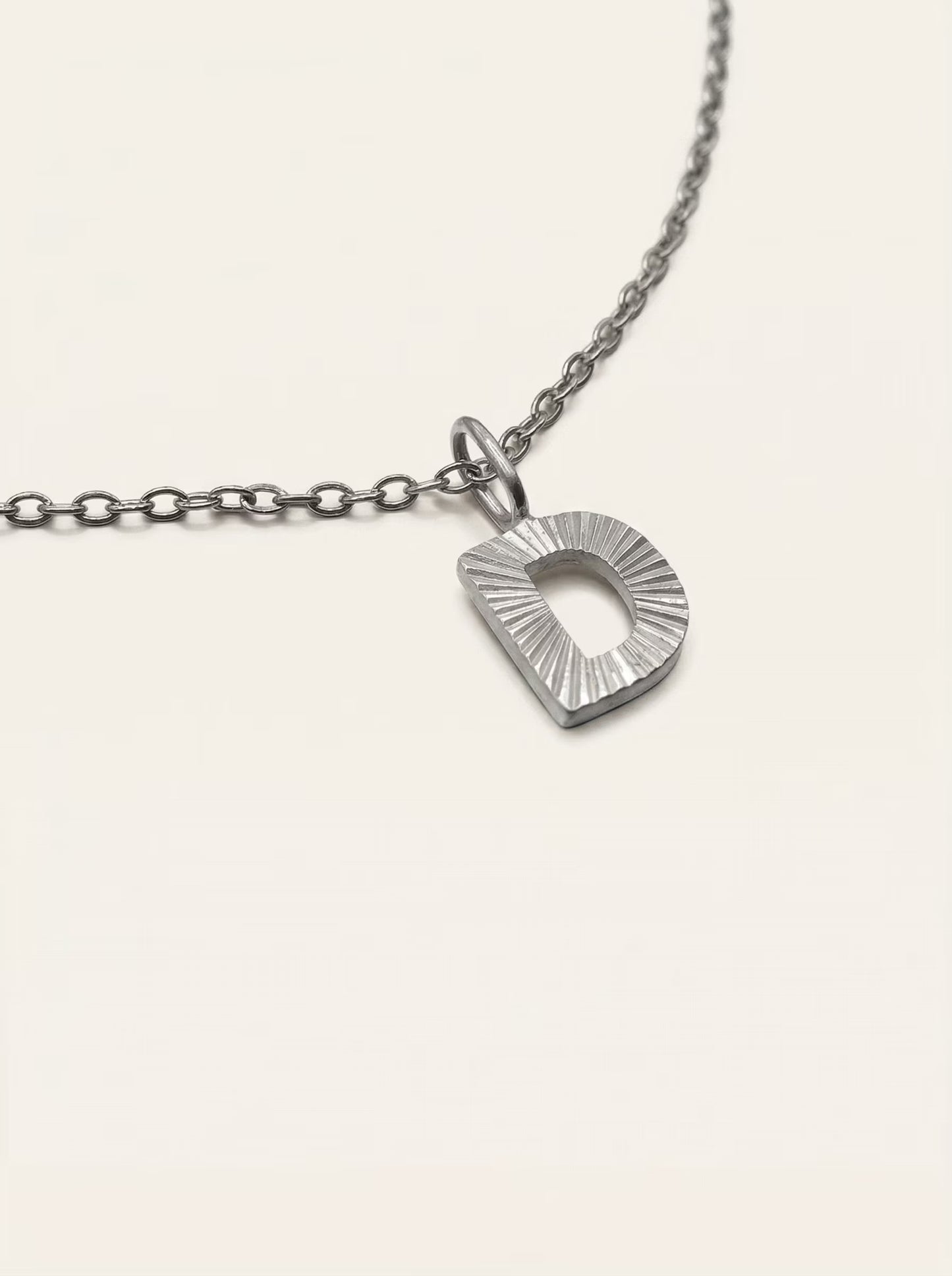 LAPARELLA LETTER NECKLACE
