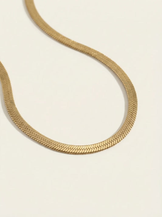 BLADE NECKLACE