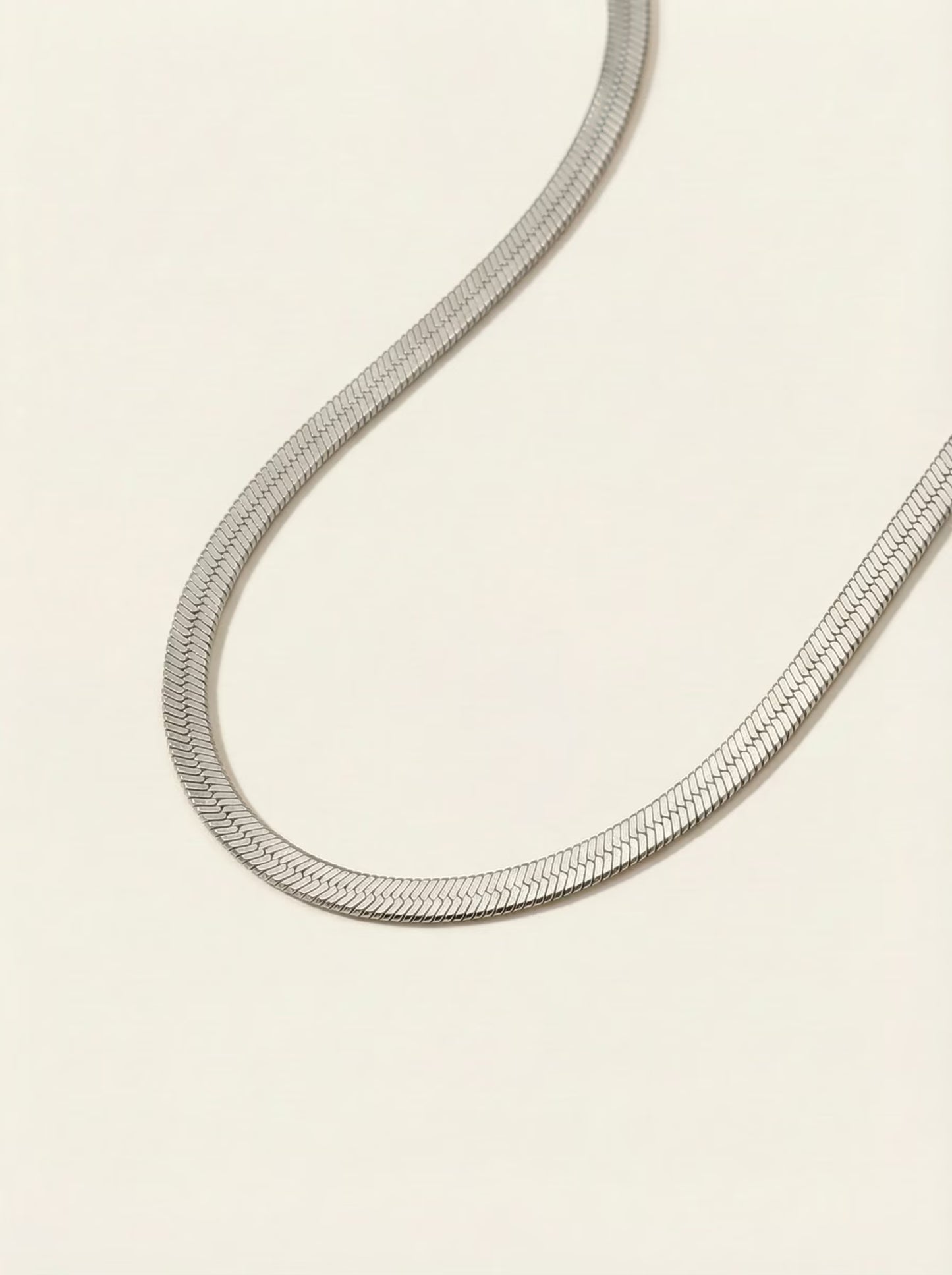 BLADE NECKLACE
