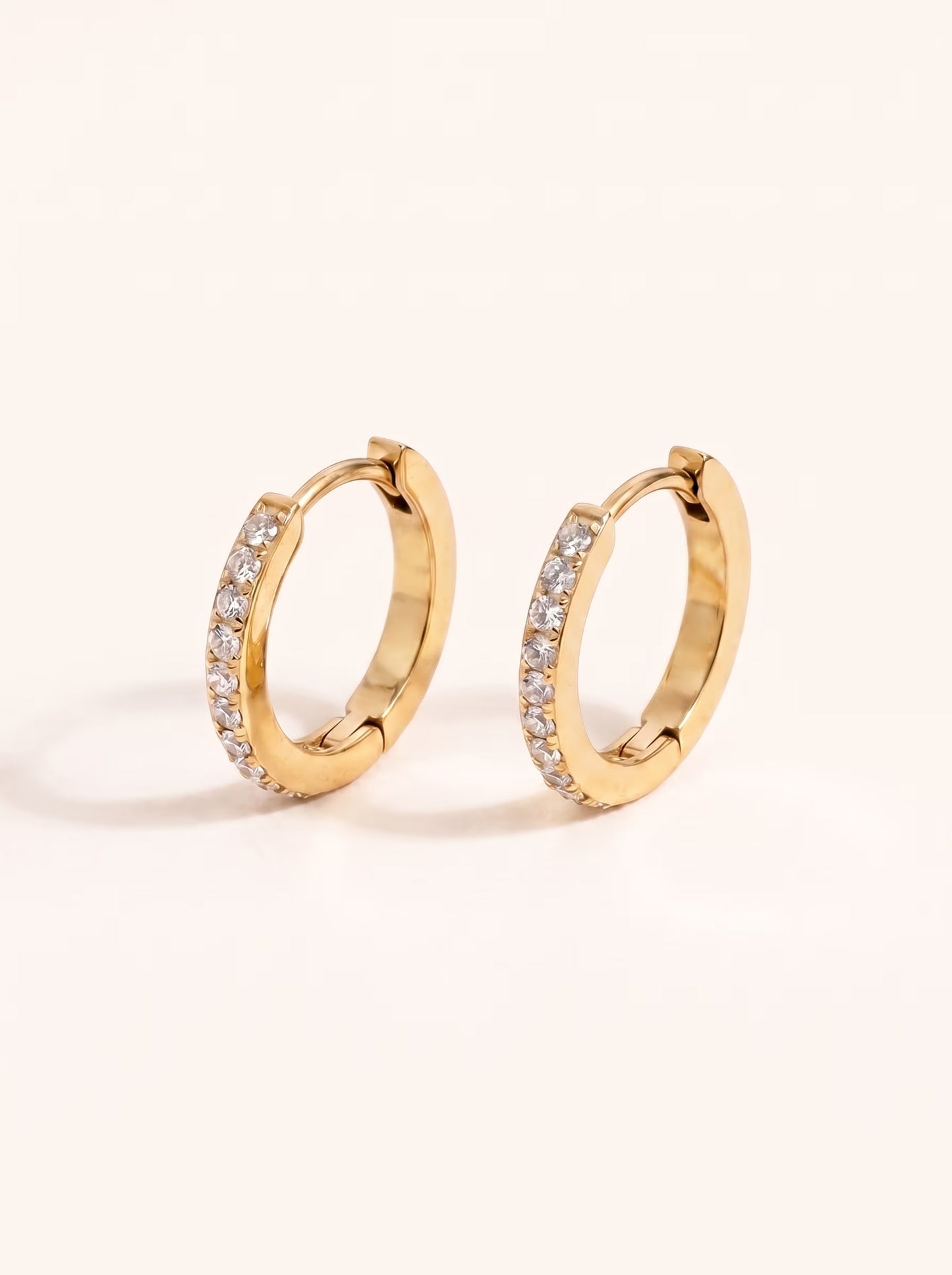 DIAMOND EARRING