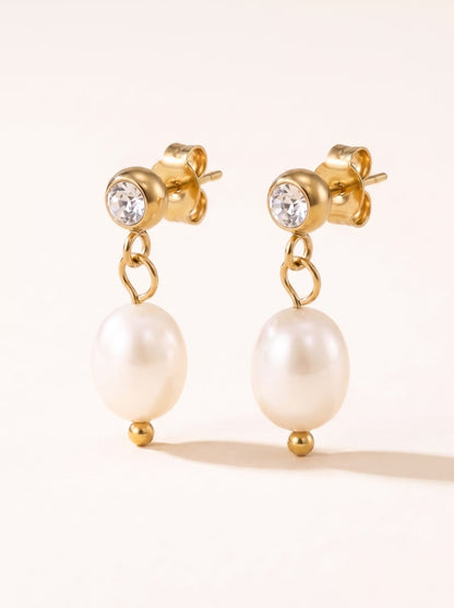 GLOW PEARL EARRING