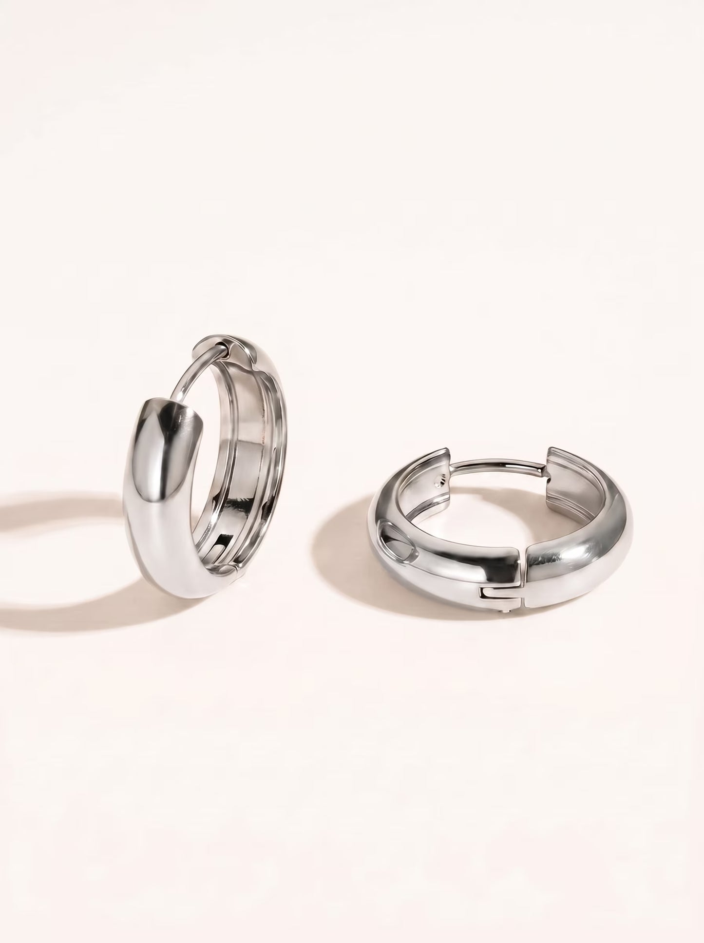 SLIK EARRING