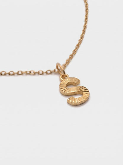 LAPARELLA LETTER NECKLACE