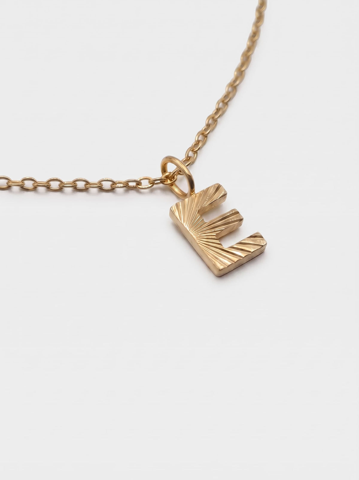 LAPARELLA LETTER NECKLACE