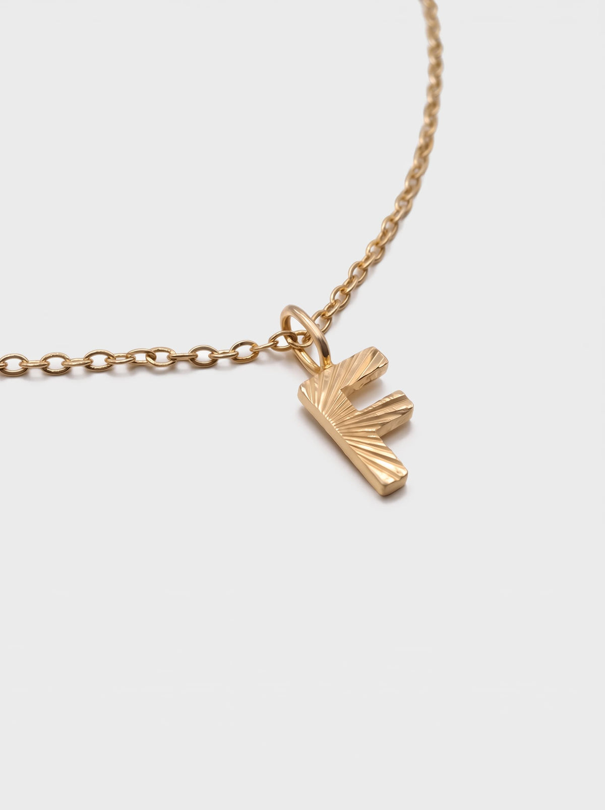 LAPARELLA LETTER NECKLACE