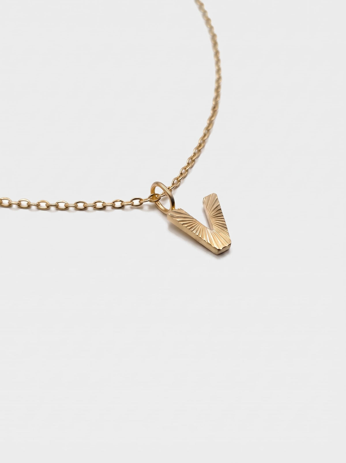 LAPARELLA LETTER NECKLACE
