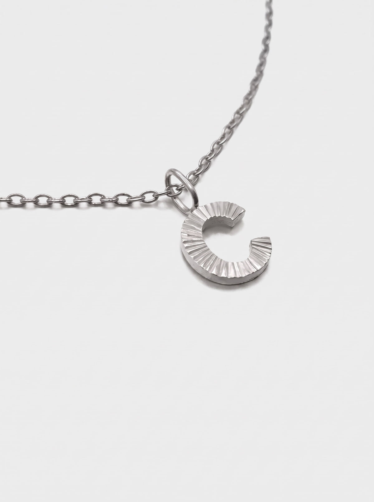 LAPARELLA LETTER NECKLACE