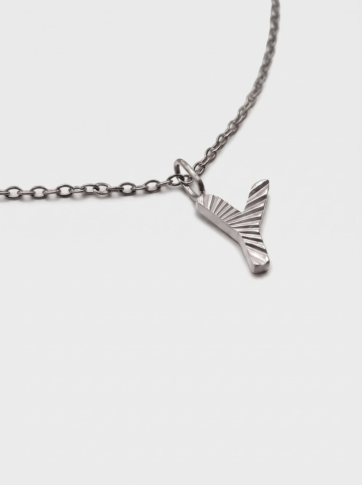 LAPARELLA LETTER NECKLACE
