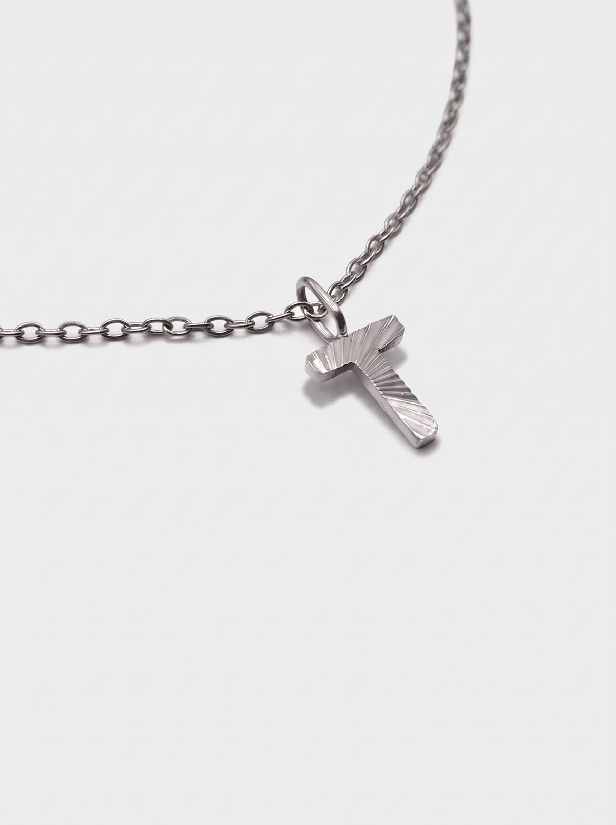 LAPARELLA LETTER NECKLACE